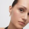 4-AR01-C18_beauty1_1200x.jpg