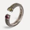 El ANILLO SUNFIELD AN064850/26 es un anillo de plata de ley 925 con circonitas en diferentes talla. Tiene engastado a mano una turmalina.