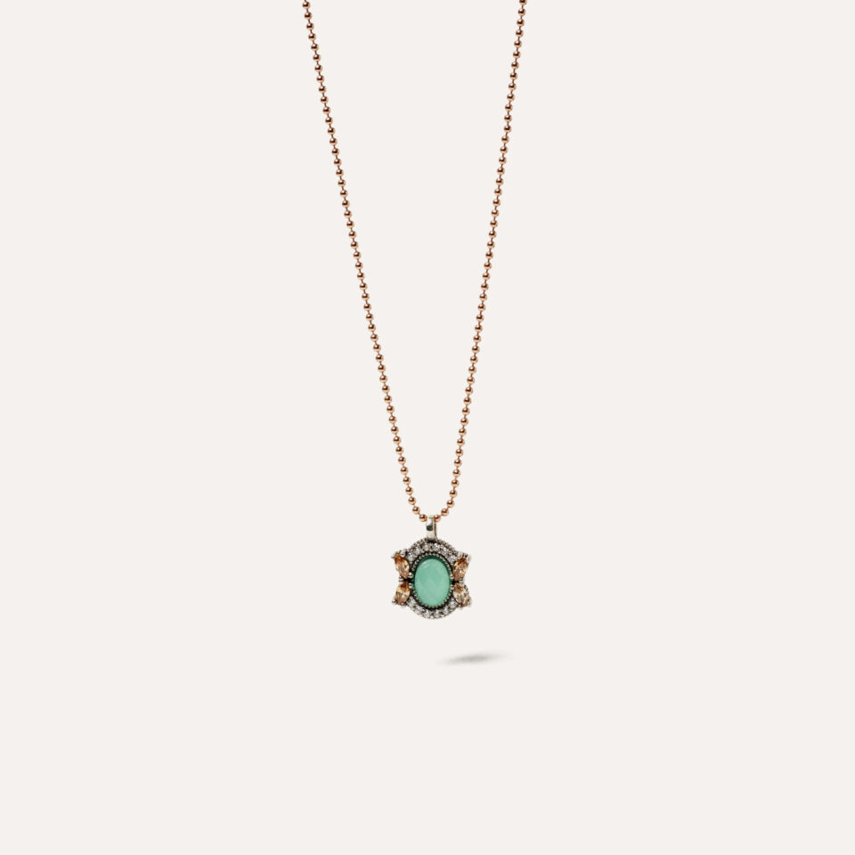 COLLAR SUNFIELD CL065242 es de plata con circonitas en varias tallas. muestra una piedra natural (calcedonia) con cadena a juego