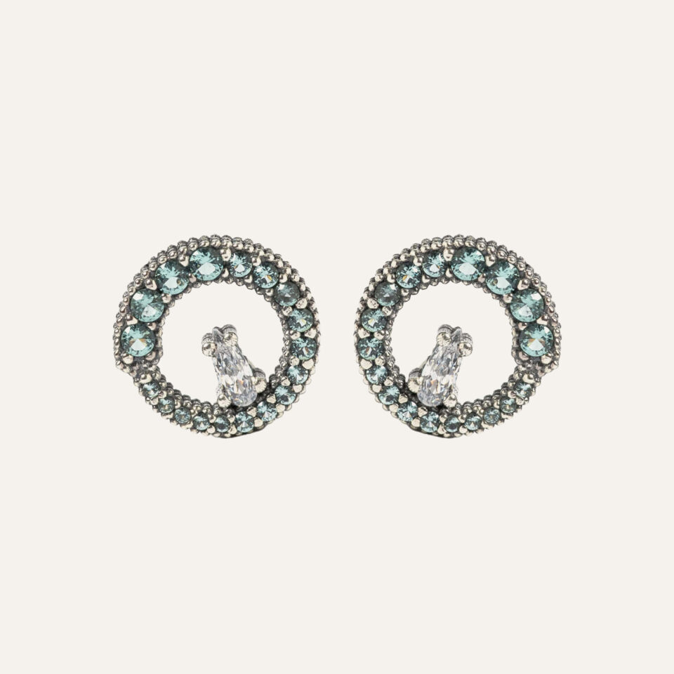 Pendientes SUNFIELD PE065391/42 son de plata de ley 925 con circonitas de diferentes colores engastadas. con medida 12mm. diámetro. Cierre de presión. 