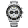 El Citizen Chrono Aviator CA4500-91A destaca por su esfera adornada de números creando ese efecto de aviación que da honor a su nombre.