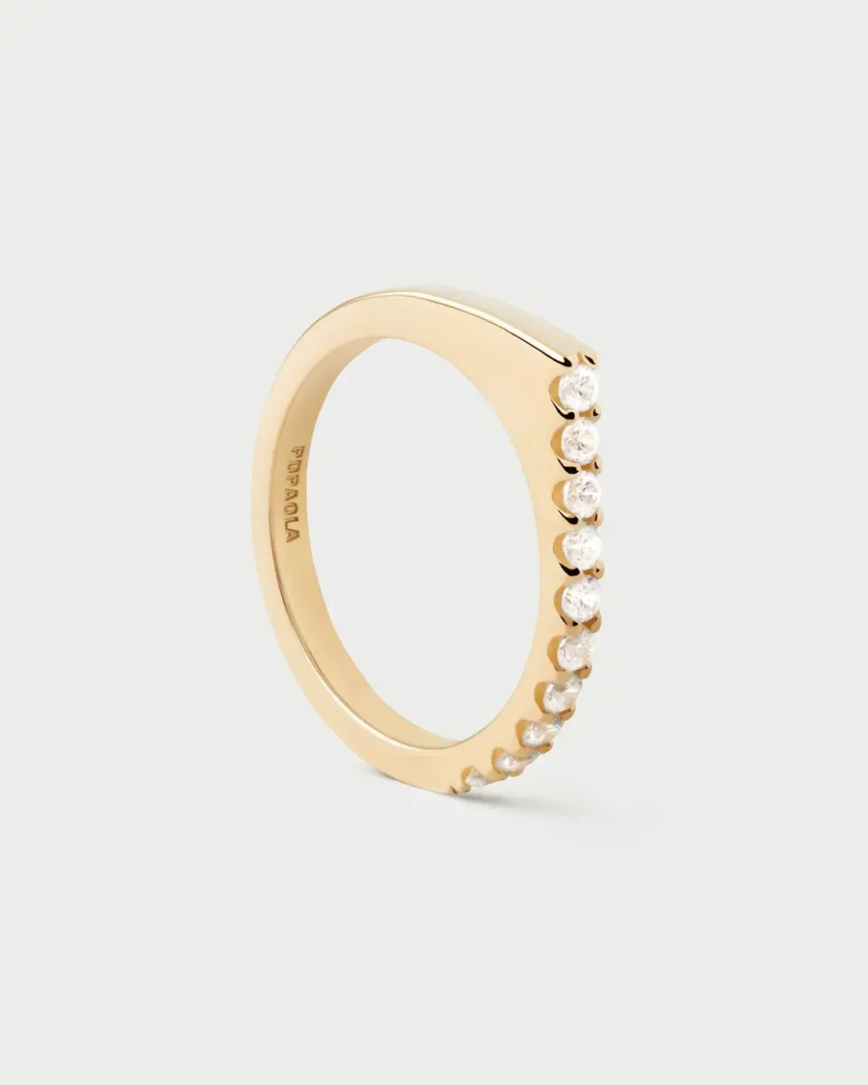 El Anillo Oda PDPAOLA es un anillo que se caracteriza por sus lineas simples apto para cualquier ocasión. a juego con los aros (disponibles